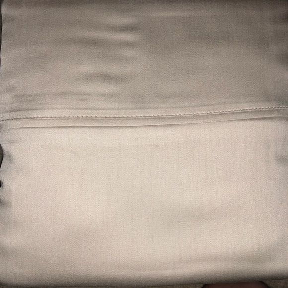 Bed sheets for king size bed - Picture 6 of 7